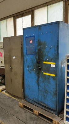 4 Metallwerkzeugschränke